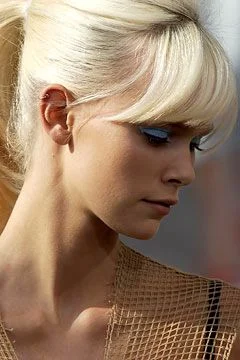 Look 15